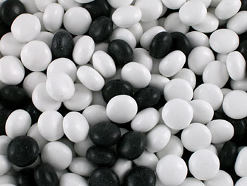 Dutch Salt Liquorice Buttons Black & White