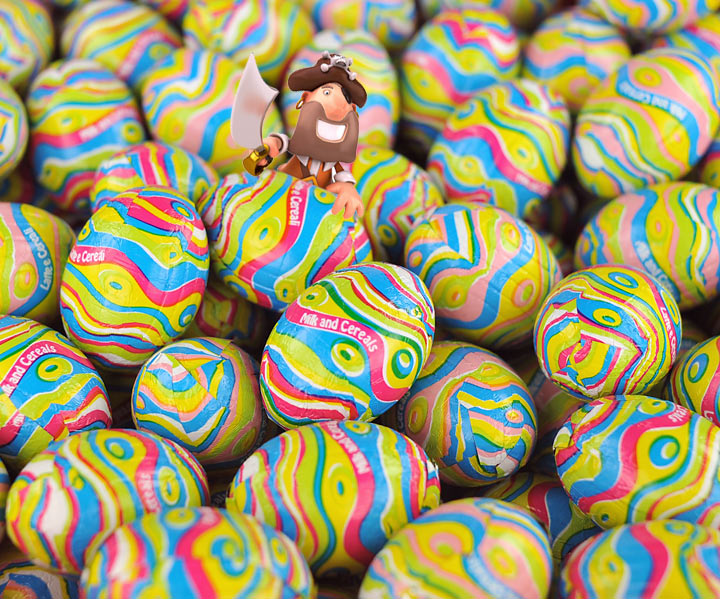 Easter Eggs With Cream & Cereals Filling x 250 eggs (3Kg)