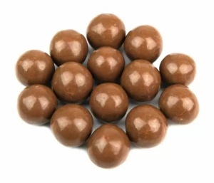 Milk Chocolate Coated Hazelnuts - Ballotin Gift box