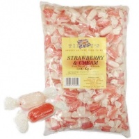 Strawberry & Cream Wrapped Sweets 3Kg