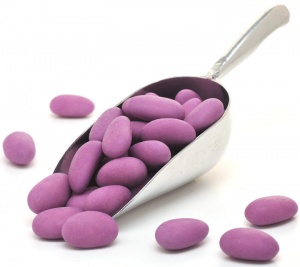 Violet Sugared Almonds 100g (24 Almonds approx)